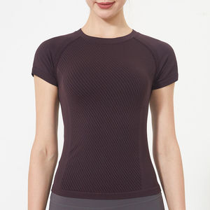 เสื้อยืดออกกำลังกายแห้งเร็ว ดีไซน์พรีเมียม คุณภาพสูง รุ่นใหม่ล่าสุด สำหรับทุกเพศ ทรงสปอร์ต แขนสั้น ไร้ตะเข็บ เหมาะสำหรับโยคะ ใส่ได้ทุกวันในช่วงฤดูร้อน - Product Image 3