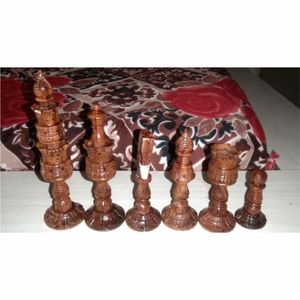 Prix de gros Meilleure vente de pièces d'échecs en bois de tournoi modernes de luxe de meilleure qualité Pions d'échecs faits à la main personnalisés très exigeants - Product Image 1
