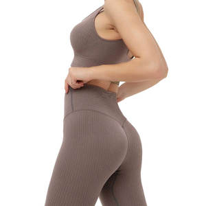 Custom Lightweight Breathable Yoga <b>Set</b> for Women with Stretchy <b>Leggings</b> <b>and</b> Crop <b>Top</b> <b>Seamless</b> Womens Yoga <b>Set</b> sportswear - Product Image 3