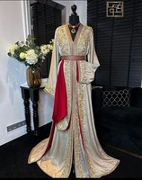 Robes pour femmes élégantes en polyester respirant, brodées de fleurs dorées, style vintage, faites à la main, avec bordure rouge, longueur au sol, col haut, longues