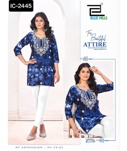 Ropa de verano de moda india Tops de rayón viscoso con Chikan Work en impresiones de tinte con Chikan Work Short Kurtis para ropa de mujer - Product Image 1