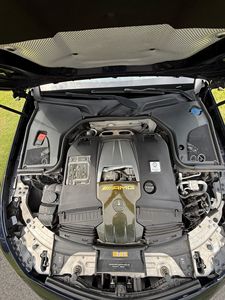 Mercedes-AMG E63 S Sedán 2018 Usado en Excelentes Condiciones, 603 hp, Motor V8 Biturbo, Tracción en las Cuatro Ruedas, Color Azul Lunar Metálico - Product Image 6