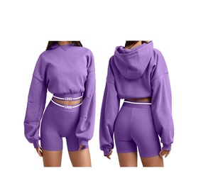 Sudaderas con capucha y pantalones cortos de entrenamiento para mujer, perfectos para sesiones de gimnasio, clases de yoga y actividades al aire libre, conjuntos para mujer - Product Image 5