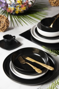 Dinnerware Set 12 Plates Black & White Round Ceramic Plates Excelsa Nordic Elegant & Minimalist Style Matte Finish Mix & Match - Product Image 6