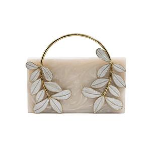 Sac à main personnalisé en résine verte style ange 2025 – Vente en gros tendance ZAM ZAM IMPEX ZZCB 5245 – Motifs floraux moulés pour mariage - Product Image 2
