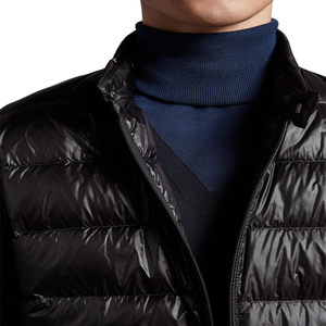 Chaqueta acolchada ligera y personalizada para hombre, nueva moda OEM, ropa de calle, abrigo de invierno unisex acolchado para exteriores empacable - Product Image 4