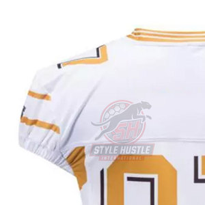 Jersey de Fútbol Americano Hecho en Pakistán a Precio Económico, Jersey de Fútbol Americano Cómodo para Hombre - Product Image 4