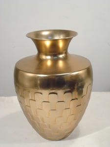 Aluminium Metal Flower <b>Vase</b> <b>Unique</b> and Stylish <b>Vase</b> Decor - Product Image 5