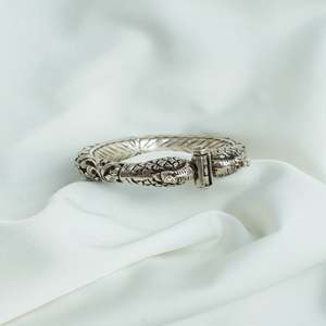 กำไลข้อมือ Kada สีเงิน925พร้อมเครื่องประดับสะสมลายนกยูง - Product Image 3