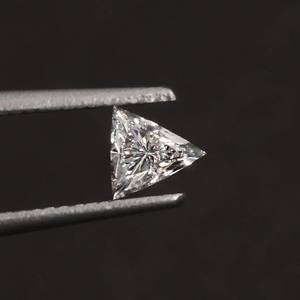 Vendedor caliente 0,50 Ct IGI Certified Triangle Shape Lab Grown Diamond Piedra suelta para la fabricación de joyas a precio mayorista - Product Image 2
