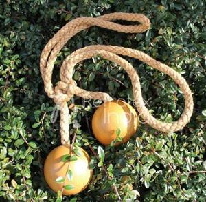 Embrasses de rideaux en bois artisanal de haute qualité avec boule en bois ronde rideau sculpté en bois corde d'embrasses - Product Image 2