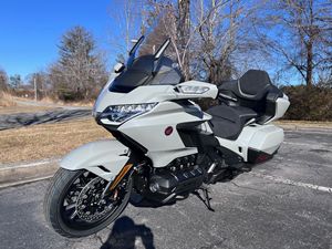 Ventes aux enchères 2026 : Nouvelles motos Gold Wing Tour avec une vitesse maximale de plus de 80 km/h, puissance de 1001-2000 W, acompte requis - Product Image 1