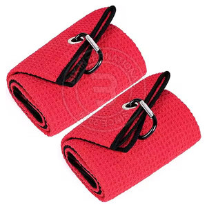 Serviette de golf gaufrée douce et sans peluches de qualité supérieure avec un crochet en aluminium robuste pour les joueurs professionnels - Product Image 3