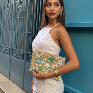 กระเป๋าถือลูกปัดผ้าฝ้ายสำหรับผู้หญิงดีไซน์ล่าสุดสำหรับงานปาร์ตี้ใช้ในราคาขายส่งจากอินเดีย - Product Image 1