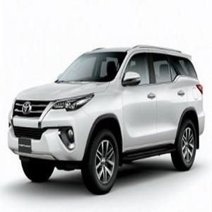 Los coches Toyota Fortuner SRS 2.4L 4X4 Diesel 2021 - Product Image 1