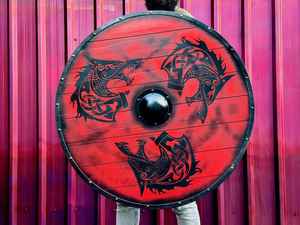 Bouclier Ouroboros Viking authentique fabriqué à la main décoration murale nordique battleworn et accessoire Cosplay respectueux de l'environnement - Product Image 5