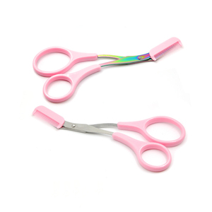 Juego de tijeras para cejas TEEJAY con logotipo personalizado, recubiertas de titanio, hechas a mano, de acero inoxidable, con peine. - Product Image 3