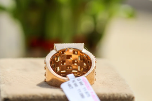 แหวนเพชรฮิปฮอปชุบทอง18K สำหรับผู้ชายเครื่องประดับแฟชั่นอินเทรนด์แหวนผู้ชาย - Product Image 4