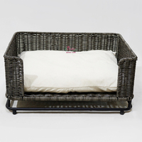 Artex Dong Thap PE mimbre mascota cama elevada gato perro tumbona con marco de metal