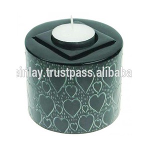 เชิงเทียนหินสบู่ลายโค้ง - Product Image 1