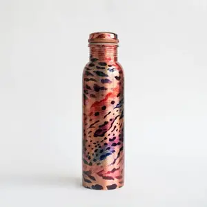 Hot Selling Copper Water Bottle New Design Handmade Joint Less Bottles For Export 100% Pure Copper Bottles With High Quality