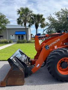 รถตักล้อยางฮิตาชิ ZW80-5B รุ่นขายดีที่สุด - Product Image 5