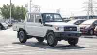 Toyota Land Cruiser d'occasion en parfait état, double cabine, pick-up