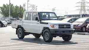 <span class=keywords><strong>Toyota</strong></span> Land Cruiser d'occasion en parfait état, double cabine, pick-up - Product Image 2