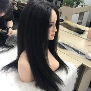 Vente en gros de perruque de fermeture de cheveux 100% humains Remy Kinky Styles Variété d'options de couleur brute du Vietnam - Product Image 2