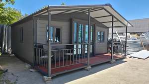 Casa Expandible de Doble Ala de 20 pies con Paneles Exteriores Metálicos Tallados de Primera Calidad, Terraza Integrada con Cubierta de Techo + ENVÍO GRATUITO - Product Image 3