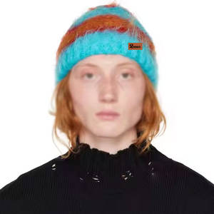 Bonnets en mohair personnalisés en gros Chapeaux d'hiver en tricot doux et chauds pour vêtements pour adultes fabriqués au Pakistan - Product Image 3