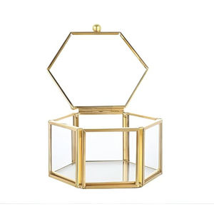 Boîte de rangement décorative en verre transparent et vintage rectangulaire en métal créatif, organisateur de bijoux décoratif, accent pour fête - Product Image 5