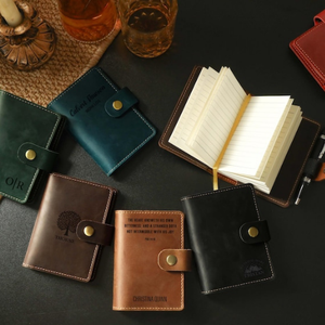 Diario de cuero de bolsillo personalizado con portalápices Cuaderno de viajero vintage Diario portátil, regalo hecho a mano Nombre de logotipo personalizado - Product Image 5