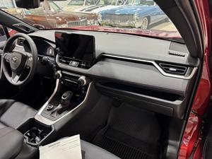 Toyota RAV-4 Prime XSE 2025 à faible kilométrage, un puissant système de 302 ch, autonomie électrique jusqu'à 42 miles - Product Image 5