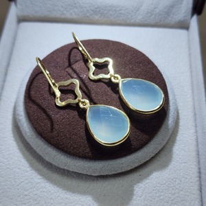 925เงินสเตอร์ลิงวินเทจหยดน้ำตาควาคาลซิโดนีต่างหูชุบทองเครื่องประดับดีไซเนอร์ไม่เหมือนใครสำหรับเป็นของขวัญแต่งงาน - Product Image 5