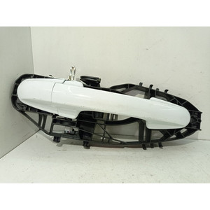 MANILLA EXTERIOR DE LA PUERTA TRASERA DERECHA FORD Puma Serie 2126416 B7JA/B (19>) - Product Image 1