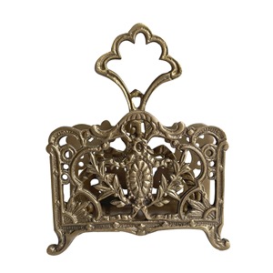 Porte-serviettes en métal de luxe finition or pour les occasions spéciales, tables festives et cadeaux de pendaison de crémaillère, fabriqué à la main en Inde - Product Image 5