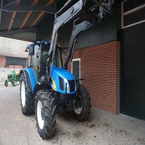 Alta calidad para New Holland Componentes de tractor usados Caja de cambios de motor tipo rueda de núcleo de motor para descuentos de paisajismo agrícola - Product Image 5