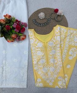 Abaya Bliss: Colección de Vestidos Musulmanes para Mujer - Adéntrate en la Opulencia Modesta con Abayas Diseñadas para una Presencia Elegante en Cada Kurta - Product Image 4