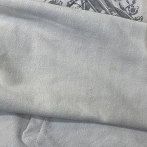 เสื้อฮู้ดดี้ผู้ชายสไตล์วินเทจ ลุคซันเฟด แต่งรอยแตก ลุคเก่า สำหรับผู้ชาย เสื้อฮู้ดดี้สไตล์เรโทร ทันสมัย ผ้าเฟรนช์เทอร์รี่หนานุ่ม ลุคฟอกสี ลุคดิสเทรส - Product Image 4