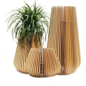 Jarrón de Plantas Dorado y Diseño de Florero, Ideal para Decoración del Hogar, Hecho a Mano y Personalizado, la Mejor Decoración de Interiores y Diseño Artesanal - Product Image 2
