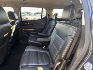 GM_C Acadia Denali FWD 2019 Usado en Buen Estado - Product Image 6