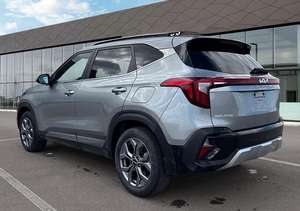 Kia Seltos EX AWD 2025, version intermédiaire de luxe du SUV compact repensé - Product Image 4