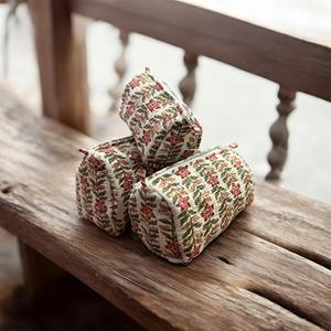 กระเป๋าเดินทางที่มีสไตล์สำหรับผู้หญิง กระเป๋าเก็บของอเนกประสงค์พร้อมซิปสำหรับใช้ในชีวิตประจำวัน สำนักงาน และวันหยุด - Product Image 1