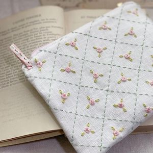 TROP BRODERIE SACS UNIQUES MEILLEURS Style Bohème Broderie Travail Main Embrayage Sacs Sacs Fantaisie Design Doublure En Gros - Product Image 5