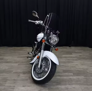 Comercio con nosotros 2025-2026 Suzukis Boulevard C50T Special New Cruiser Envío de motocicletas en todo el mundo - Product Image 3