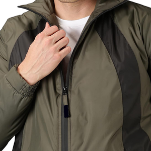 Venta caliente de talla grande impermeable personalizado a prueba de viento de lona Stand Collar Slim chaqueta de lluvia con capucha para hombres mejor precio - Product Image 4