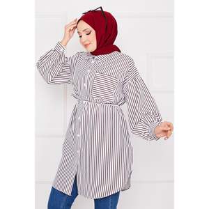 ชุดฮิญาบของผู้หญิงเสื้อคลุมลายทางสีม่วงแดง - Product Image 1