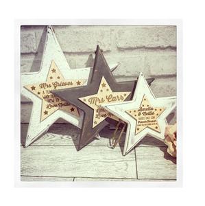 Adorable decoración de árbol de madera hecha a mano para colgar en la pared al por mayor decoración colgante de estrella de Navidad de los mejores productos - Product Image 2