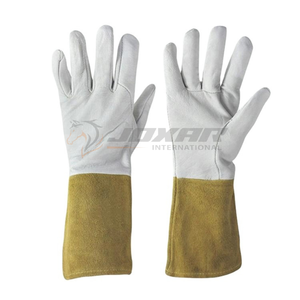 Gants de soudage conçus pour la résistance à la chaleur et la durabilité fabriqués avec du cuir de première qualité et de longues manches de protection pour la sécurité - Product Image 5